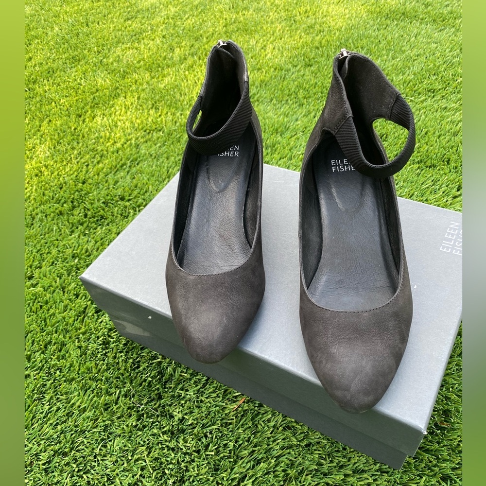 Eileen Fisher Women's Black Heels size 7